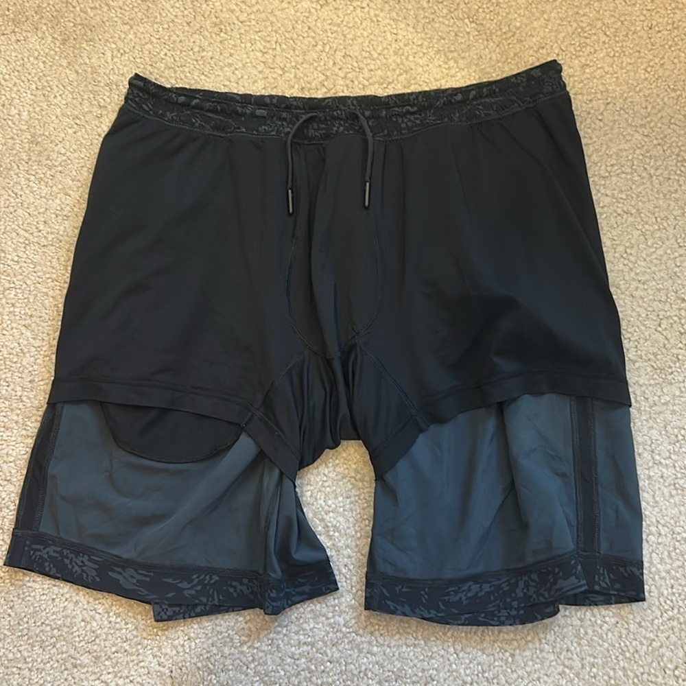 Lululemon Pace Breaker Short 9" Transmission Darkside Black - Picture 8 of 12